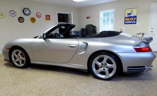 Photo 1 of 14 of 2004 Porsche 911 Carrera